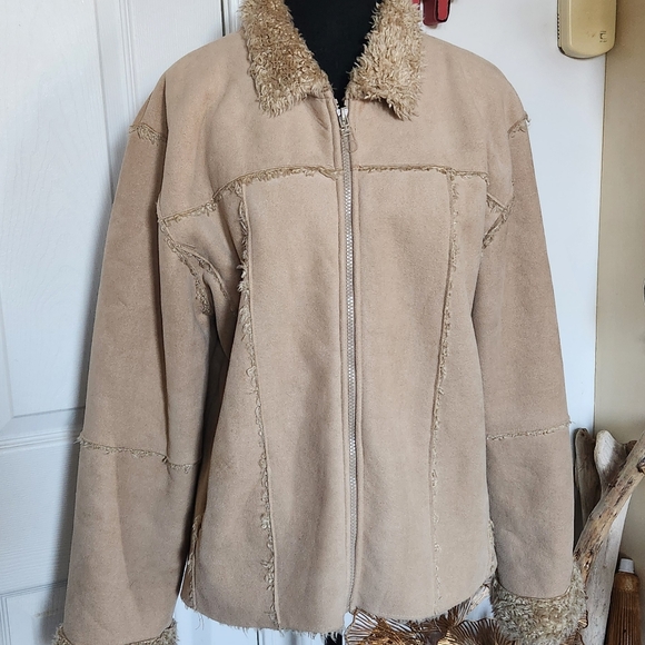Vintage y2k faux Shearling zip up - Picture 8 of 8